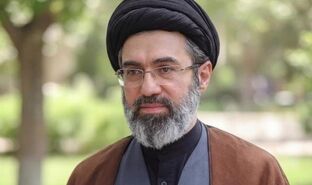 رهبر انقلاب: برای دستیابی به «ایران هرچه قوی‌تر» باید قدرت ایران را روایت کرد/ گاه بیان صادقانه ضعف‌ها کمک به دشمن است